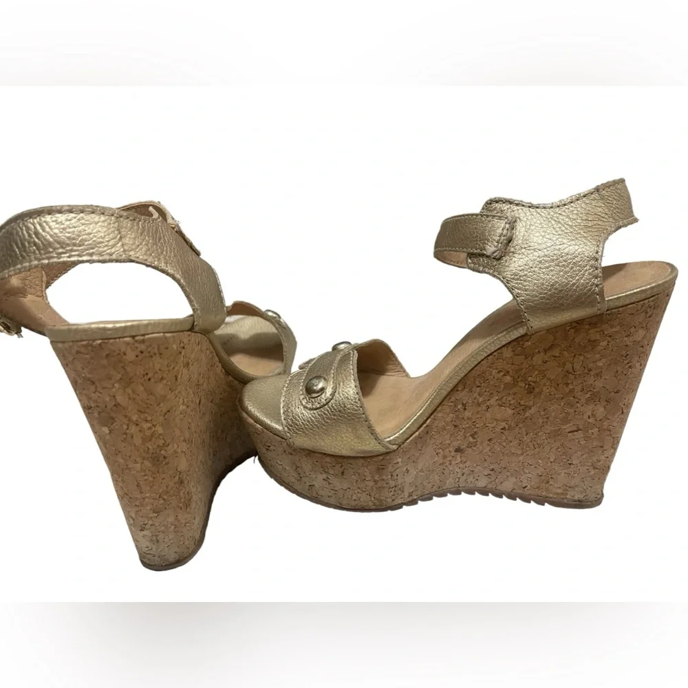 ❤️BOTTERO LEATHER WEDGE SANDALS